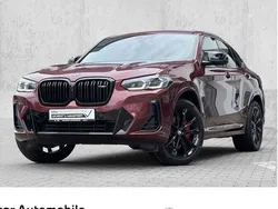 Rot Gebraucht 2022 BMW X4 Performance SUV | 47.790 € (Guter Preis)