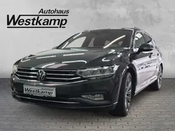 Grau Gebraucht 2022 VW Passat Business Kombi | 31.530 € (Teuer)