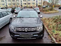 Gebraucht 2015 Dacia Duster Lauréate SUV | 9.900 € (Fairer Preis)