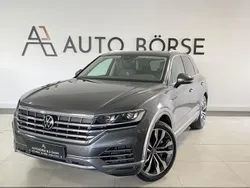 Silizium grau Gebraucht 2022 VW Touareg Atmosphere SUV | 42.890 € (Superpreis)