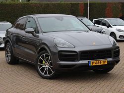 Grau Gebraucht 2022 Porsche Cayenne SUV | 67.760 € (Fairer Preis)
