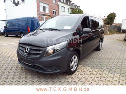 Schwarz Gebraucht 2018 Mercedes Vito Kombi | 27.358 €