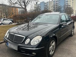 Schwarz Gebraucht 2006 Mercedes E280 Avantgarde Limousine | 7.000 € (Etwas zu teuer)