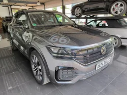 Grau Gebraucht 2022 VW Touareg Elegance SUV | 39.895 € (Fairer Preis)