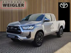 Lichtsilber Gebraucht 2022 Toyota HiLux Comfort Abholung | 46.290 € (Guter Preis)