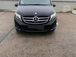 Schwarz Gebraucht 2017 Mercedes V220 Avantgarde Van / Kleinbus | 29.999 € (Superpreis)