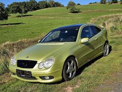 Grün Gebraucht 2001 Mercedes C230 Coupé | 2.800 € (Fairer Preis)
