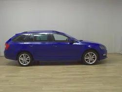 Blau Gebraucht 2020 Skoda Octavia Style Kombi | 12.780 € (Superpreis)
