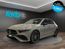 Grau Gebraucht 2025 Mercedes A200 AMG Limousine | 39.480 € (Teuer)
