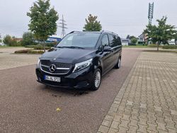 Schwarz Gebraucht 2019 Mercedes V250 Avantgarde Van / Kleinbus | 41.900 € (Guter Preis)
