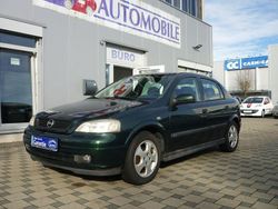 Grün Gebraucht 1999 Opel Astra Comfort Limousine | 3.000 € (Etwas zu teuer)