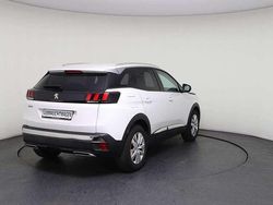 Weiß Gebraucht 2018 Peugeot 3008 Active SUV | 12.500 € (Fairer Preis)
