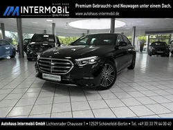 Obsidianschwarz Gebraucht 2024 Mercedes E450 Premium Limousine | 64.770 €