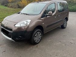 Braun Gebraucht 2013 Peugeot Partner Tepee Van / Kleinbus | 5.200 € (Superpreis)