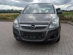 Karbongrau Gebraucht 2012 Opel Zafira Family Van / Kleinbus | 5.990 € (Fairer Preis)