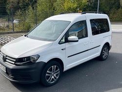 Weiß Gebraucht 2020 VW Caddy Van / Kleinbus | 16.200 € (Fairer Preis)
