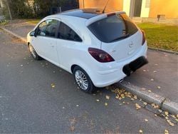 Weiß Gebraucht 2009 Opel Corsa Color Edition Kleinwagen | 2.600 € (Superpreis)