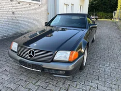 Schwarz Gebraucht 1992 Mercedes SL300 Cabrio | 20.900 €