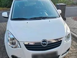 Weiß Gebraucht 2011 Opel Agila Eco Limousine | 1.500 € (Guter Preis)