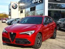 Rosso competizione Gebraucht 2020 Alfa Romeo Stelvio Veloce SUV | 35.990 € (Teuer)