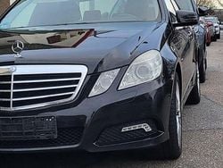 Schwarz Gebraucht 2009 Mercedes E250 Avantgarde Limousine | 6.999 € (Superpreis)