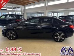 Kosmosschwarzmetallic Gebraucht 2024 Mercedes A200 Night Limousine | 31.990 € (Fairer Preis)