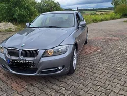 Grau Gebraucht 2011 BMW 330 Performance Limousine | 15.999 € (Teuer)