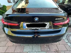 Schwarz Gebraucht 2020 BMW 330e Limousine | 24.999 € (Superpreis)