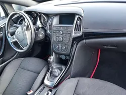 Weiß Gebraucht 2015 Opel Cascada Edition Cabrio | 9.900 € (Etwas zu teuer)