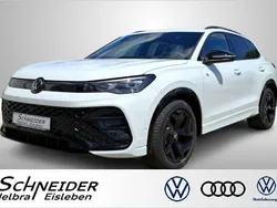 Weiß Gebraucht 2024 VW Tiguan R-line SUV | 42.950 € (Etwas zu teuer)