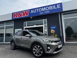 Grün Gebraucht 2019 Kia Stonic Platinum SUV | 18.490 € (Fairer Preis)