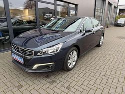 Blau Gebraucht 2016 Peugeot 508 Allure Limousine | 7.990 € (Etwas zu teuer)