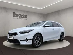 Carraraweiss Neu 2025 Kia Ceed 4 Limousine | 25.980 € (Guter Preis)