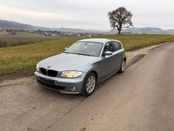 Grau Gebraucht 2004 BMW 120 Kleinwagen | 3.100 € (Guter Preis)