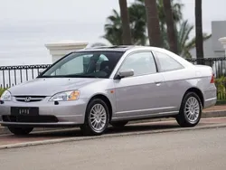 Silber Gebraucht 2002 Honda Civic ES Coupé | 12.900 €