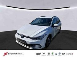 Weiß Gebraucht 2021 VW Golf VIII Life Kombi | 18.930 € (Fairer Preis)