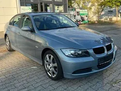 Blau Gebraucht 2006 BMW 320 Limousine | 7.900 € (Teuer)