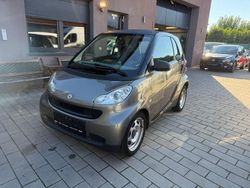 Schwarz Gebraucht 2010 Smart ForTwo Coupé Coupé | 2.799 € (Fairer Preis)