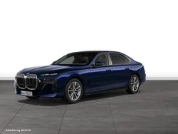 Blau Gebraucht 2024 BMW 750e Limousine | 134.980 € (Teuer)