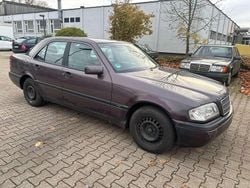Braun Gebraucht 1996 Mercedes C180 Classic Limousine | 1.799 € (Superpreis)