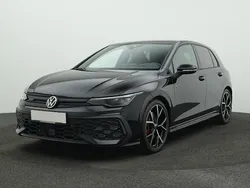 Grenadillschwarz Gebraucht 2024 VW Golf VIII Sound Limousine | 42.450 € (Fairer Preis)