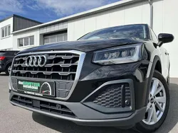 Mythosschwarz (metallic) Gebraucht 2022 Audi Q2 SUV | 21.860 € (Guter Preis)