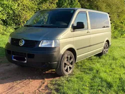 Grün Gebraucht 2008 VW T5 Van | 21.950 €