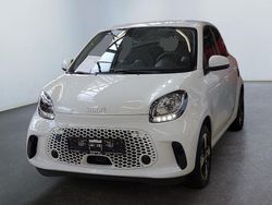 Weiß Gebraucht 2021 Smart ForFour Electric Drive Passion Limousine | 10.980 € (Fairer Preis)