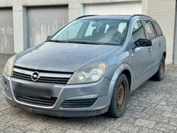 Gebraucht 2005 Opel Astra Kombi | 390 € (Etwas zu teuer)