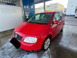 Rot Gebraucht 2003 VW Touran Van / Kleinbus | 2.750 € (Fairer Preis)