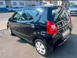 Schwarz Gebraucht 2012 Suzuki Alto Kleinwagen | 2.700 € (Guter Preis)