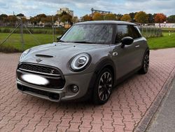 Grau Gebraucht 2020 Mini Cooper S Kleinwagen | 22.500 € (Guter Preis)