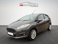 Grau Gebraucht 2016 Ford Fiesta Titanium Kleinwagen | 6.490 € (Fairer Preis)