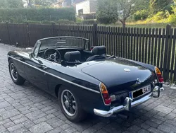 Schwarz Gebraucht 1976 MG B Cabrio | 32.950 €